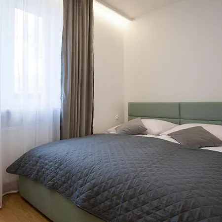 Apartment Klaro Centrum *